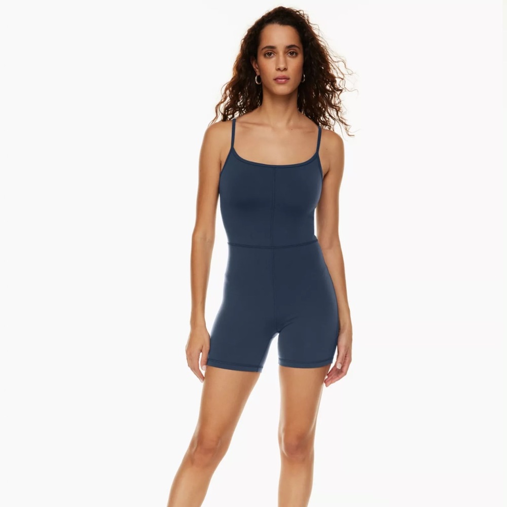 Aritzia wildred free divinity 5’ romper